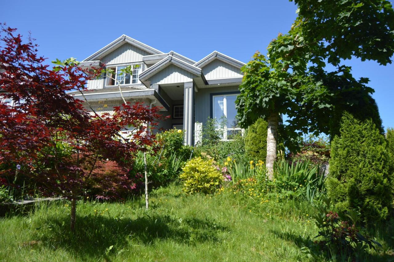 Jane'S Cozy Suite Surrey Luaran gambar